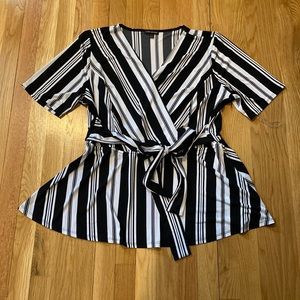 Lane Bryant size 18/20 black and white striped wrap top blouse